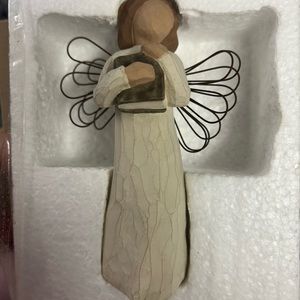 NWT Willow Tree Figure Angel of Learning